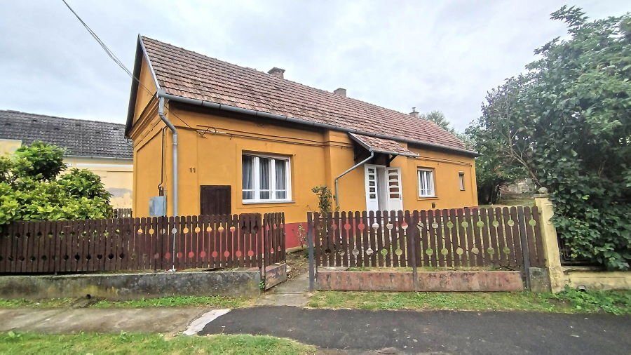 Einfamilienhaus zum Kauf 48.000 € 2,5 Zimmer 65 m²<br/>Wohnfläche 3.005 m²<br/>Grundstück Ötvöskónyi 7511