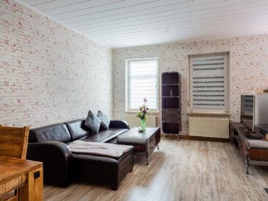 Wohnung zur Miete 460 € 2 Zimmer 88 m² 1. Geschoss frei ab sofort Markwerbener Straße 10 Weißenfels 06667