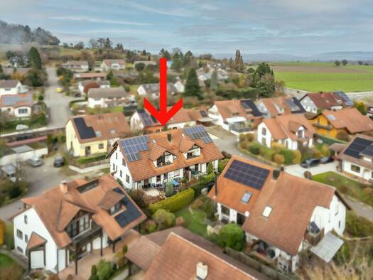 Mehrfamilienhaus zum Kauf als Kapitalanlage geeignet 1.150.000 € 16 Zimmer 360 m² 679 m² Grundstück Bohlingen Singen (Hohentwiel) 78224