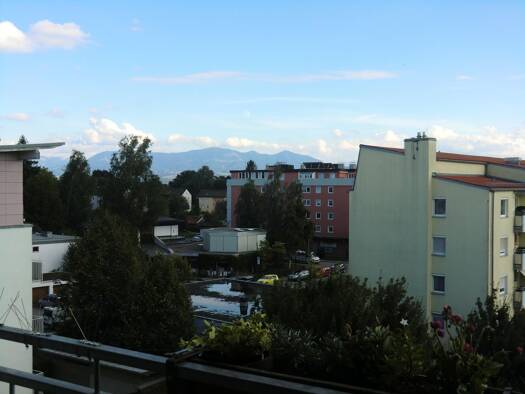 Wohnung zum Kauf 289.000 € 2 Zimmer 63,3 m² Geschoss 4/4 frei ab 01.12.2026 Burgfriedstraße 71 West Rosenheim 83024