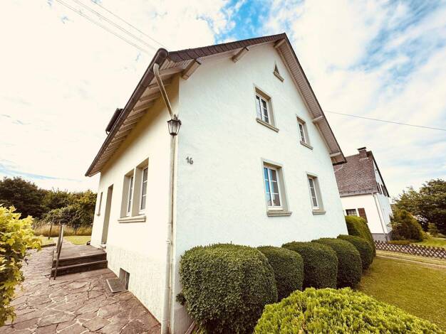 Einfamilienhaus zum Kauf 199.000 € 5 Zimmer 145 m² 800 m² Grundstück Arzfeld 54687