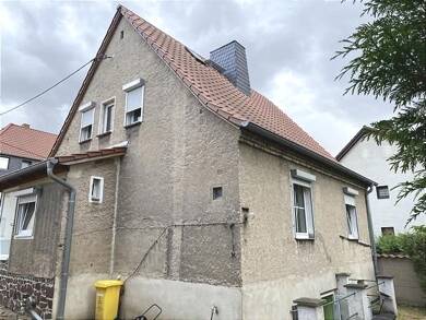 Einfamilienhaus zum Kauf 80.000 € 4 Zimmer 80 m² 844 m² Grundstück frei ab sofort Lochau Schkopau 06258