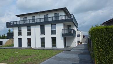 Doppelhaushälfte zur Miete - Neubau 2.280 € 4 Zimmer 190 m² 350 m² Grundstück frei ab sofort Südlengern Kirchlengern 32278