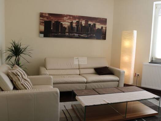 Wohnung zur Miete auf Zeit 1.690 € 2,5 Zimmer 70 m² frei ab sofort Falltorstraße Bornheim Frankfurt am Main 60385