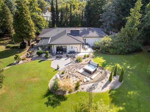 Bungalow zum Kauf 890.000 € 7 Zimmer 218 m² 5.500 m² Grundstück Wadgassen 66787