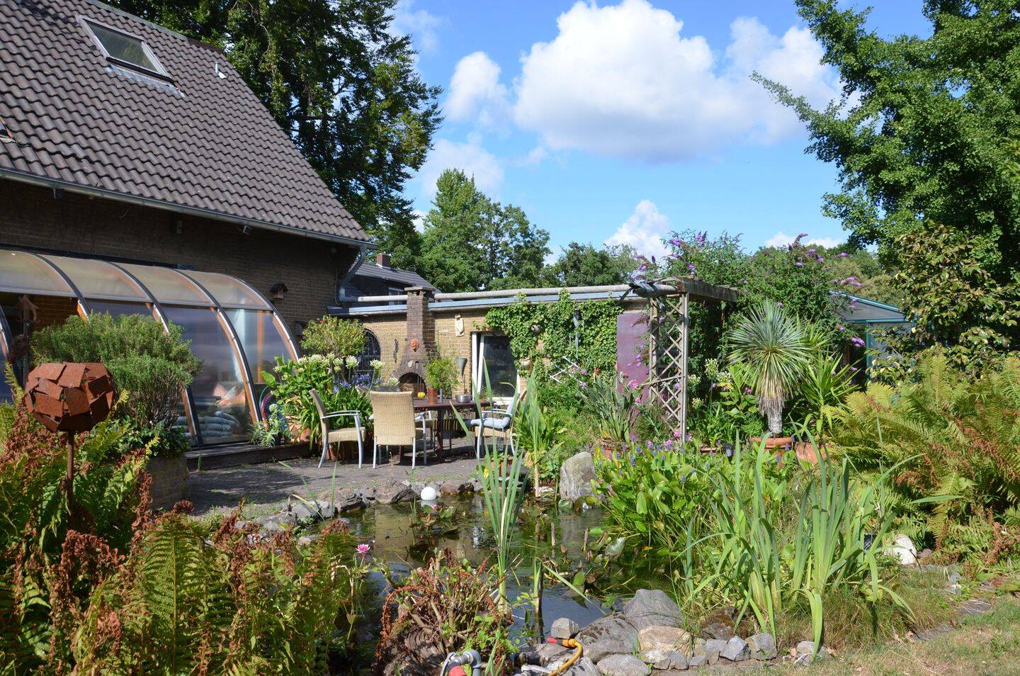 Teilrenoviertes Einfamilienhaus mit Wintergarten und weitläufigem Garten in Randlage von Moers – Moers – Vorschaubild 3