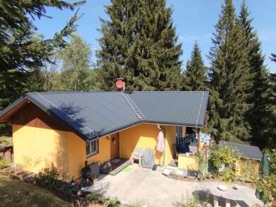Haus zum Kauf 129.000 € 2 Zimmer 80 m² 1.108 m² Grundstück frei ab sofort Allersdorf Großbreitenbach 98701