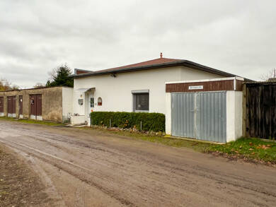Einfamilienhaus zum Kauf 21.650 € 3 Zimmer 109 m² 1.100 m² Grundstück Brinkstr. 4h Demmin Demmin 17109