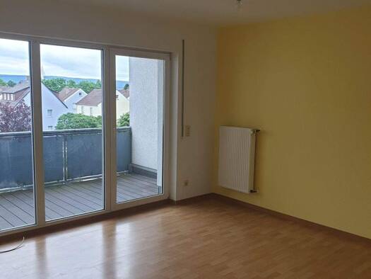 Wohnung zur Miete 820 € 4 Zimmer 90 m² 2. Geschoss frei ab sofort Auf der Stier 18 Weißenthurm 56575