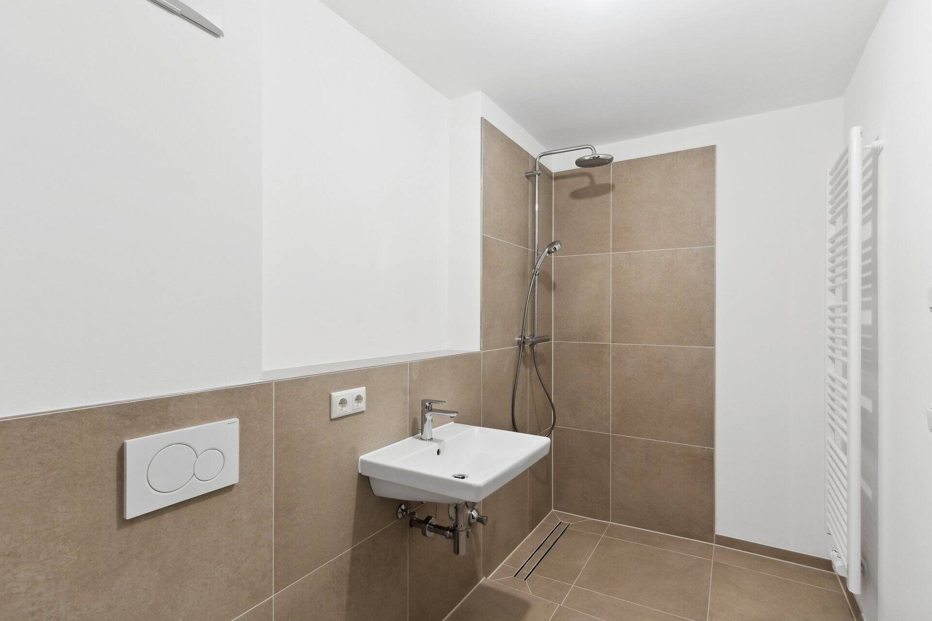 Property thumbnail 16