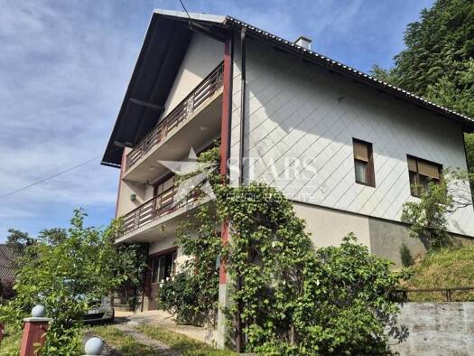 Haus zum Kauf 190.000 € 4 Zimmer 270 m² Skrad Skrad
