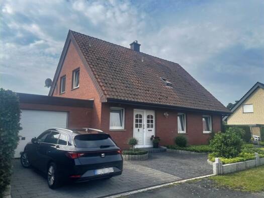 Einfamilienhaus zum Kauf 349.000 € 6 Zimmer 147,9 m² 696 m² Grundstück frei ab 01.01.2027 Neuenkirchen 48485
