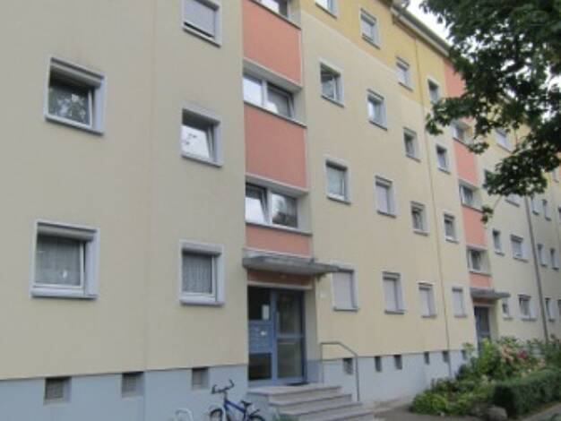 Wohnung zur Miete 548 € 4,5 Zimmer 76 m² 3. Geschoss frei ab 01.10.2026 Cäcilienstraße 17 Resse Gelsenkirchen-Ost 45892