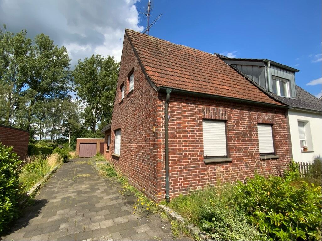 Doppelhaushälfte zum Kauf 185.000 € 6 Zimmer 100 m²<br/>Wohnfläche 1.720 m²<br/>Grundstück Stadtlohn 48703