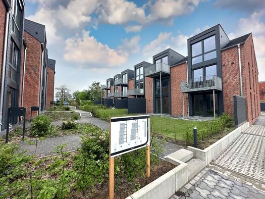 Wohnung zur Miete 960 € 2 Zimmer 71,9 m² 1. Geschoss frei ab 31.12.2025 Osterweg 47 Niebüll 25899