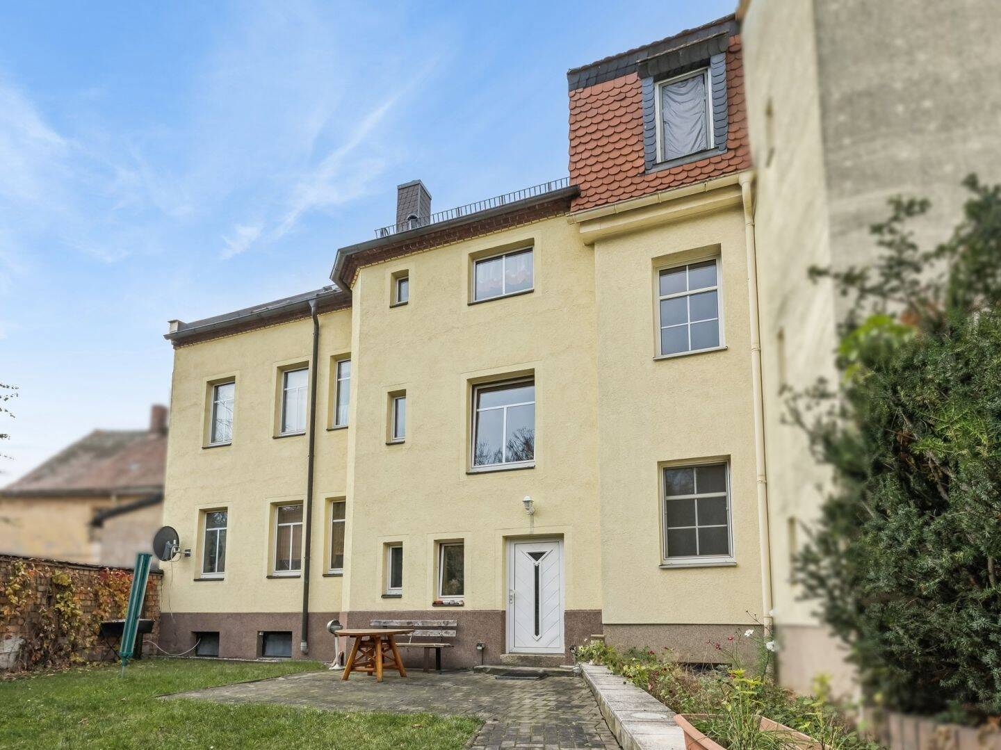 Mehrfamilienhaus zum Kauf - Ansicht 2