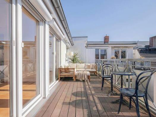 Wohnung zum Kauf 575.000 € 2 Zimmer 73 m² 5. Geschoss Prenzlauer Berg Berlin 10405