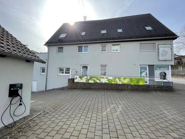 Mehrfamilienhaus zum Kauf provisionsfrei als Kapitalanlage geeignet 1.200.000 € 340 m² 1.070 m² Grundstück Bahnhofstraße 3 Altheim Horb-Altheim 72160