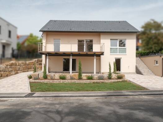 Mehrfamilienhaus zum Kauf 910.000 € 8 Zimmer 271 m² 704 m² Grundstück Schlesierstraße 9 Marktbreit Marktbreit 97340