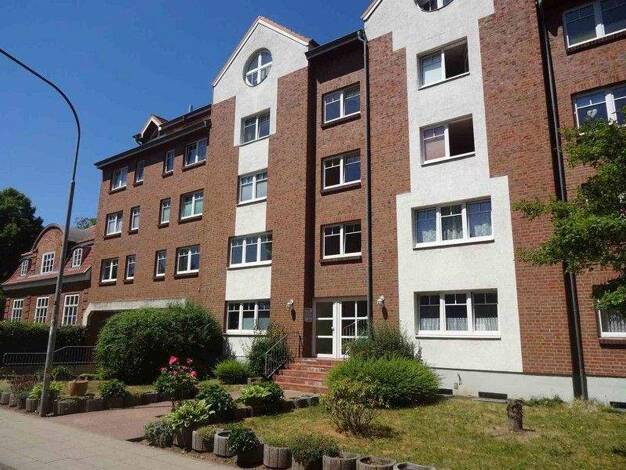 Wohnung zur Miete 580 € 2 Zimmer 57,1 m² 1. Geschoss frei ab 21.01.2026 Moislinger Allee 92 A St. Lorenz Süd Lübeck 23558