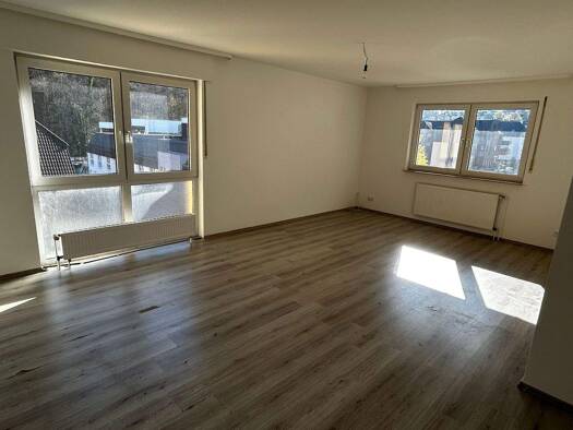 Wohnung zur Miete 484 € 2,5 Zimmer 74,5 m² 3. Geschoss frei ab sofort Voerder Straße 36 Milspe Ennepetal 58256