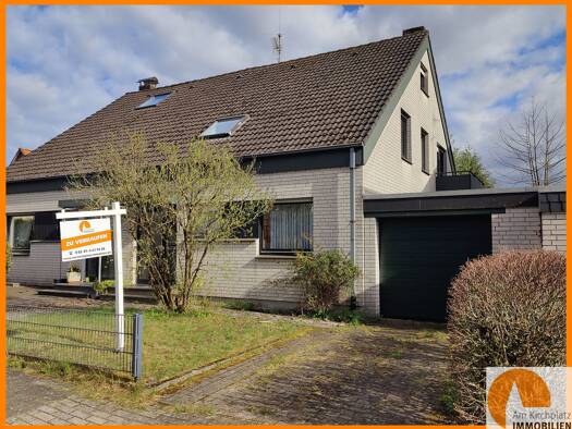 Doppelhaushälfte zum Kauf 329.600 € 5 Zimmer 131 m² 321 m² Grundstück frei ab sofort Halle 33790