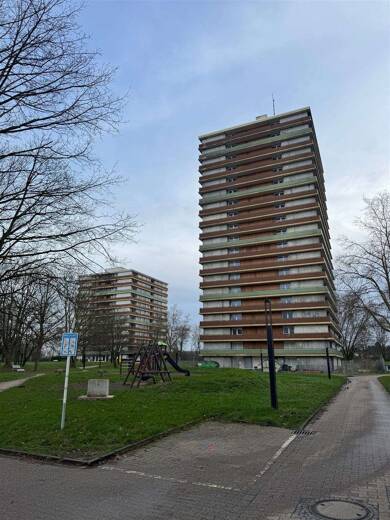 Wohnung zur Miete 625 € 3 Zimmer 72 m² 12. Geschoss frei ab sofort Römerbrunnen 35 Mülfort Mönchengladbach 41238