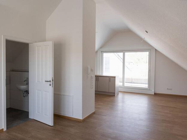 Maisonette zur Miete 1.490 € 5,5 Zimmer 132 m² 1. Geschoss frei ab 01.12.2026 Uhlandstraße 25 Bodelshausen 72411