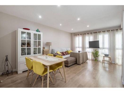 Wohnung zur Miete 900 € 2 Zimmer 67 m² 1. Geschoss Granada 18001