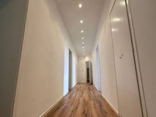 Wohnung zur Miete 1.630 € 3 Zimmer 110 m² Geschoss 2/3 frei ab sofort Nordkanalallee Dreikönigenviertel Neuss 41464