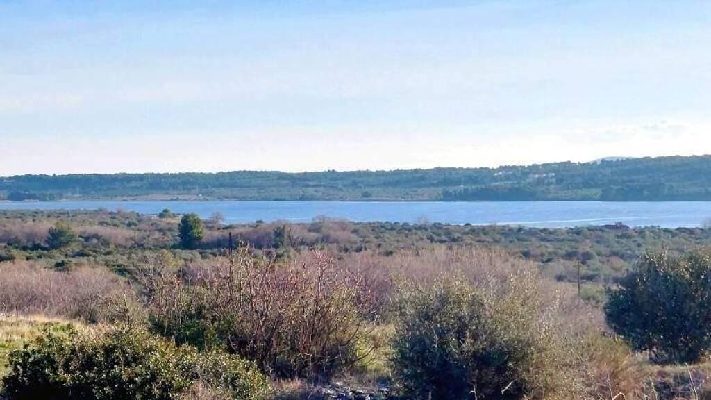 Land-/Forstwirtschaft zum Kauf 275.000 € Sibenik