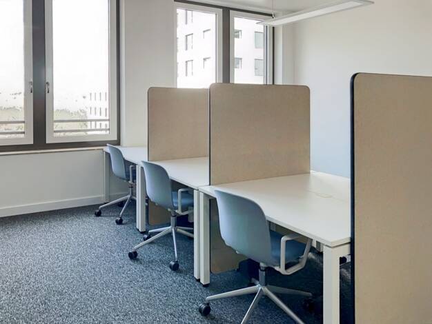 Bürofläche zur Miete provisionsfrei 229 € 30 m² Bürofläche teilbar von 10 m² bis 30 m² Ostendstraße 115 Mögeldorf Nürnberg 90482