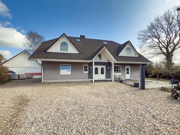 Einfamilienhaus zum Kauf 860.000 € 7 Zimmer 290 m² 1.580 m² Grundstück Stuvenborn 24641