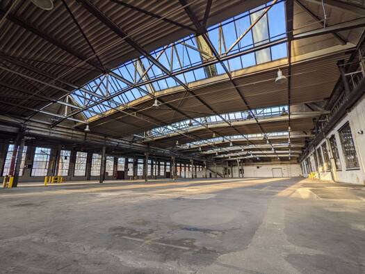 Halle/Industriefläche zur Miete provisionsfrei 3.800 m² Lagerfläche teilbar von 200 m² bis 3.800 m² Siemensstadt Spandau 13599