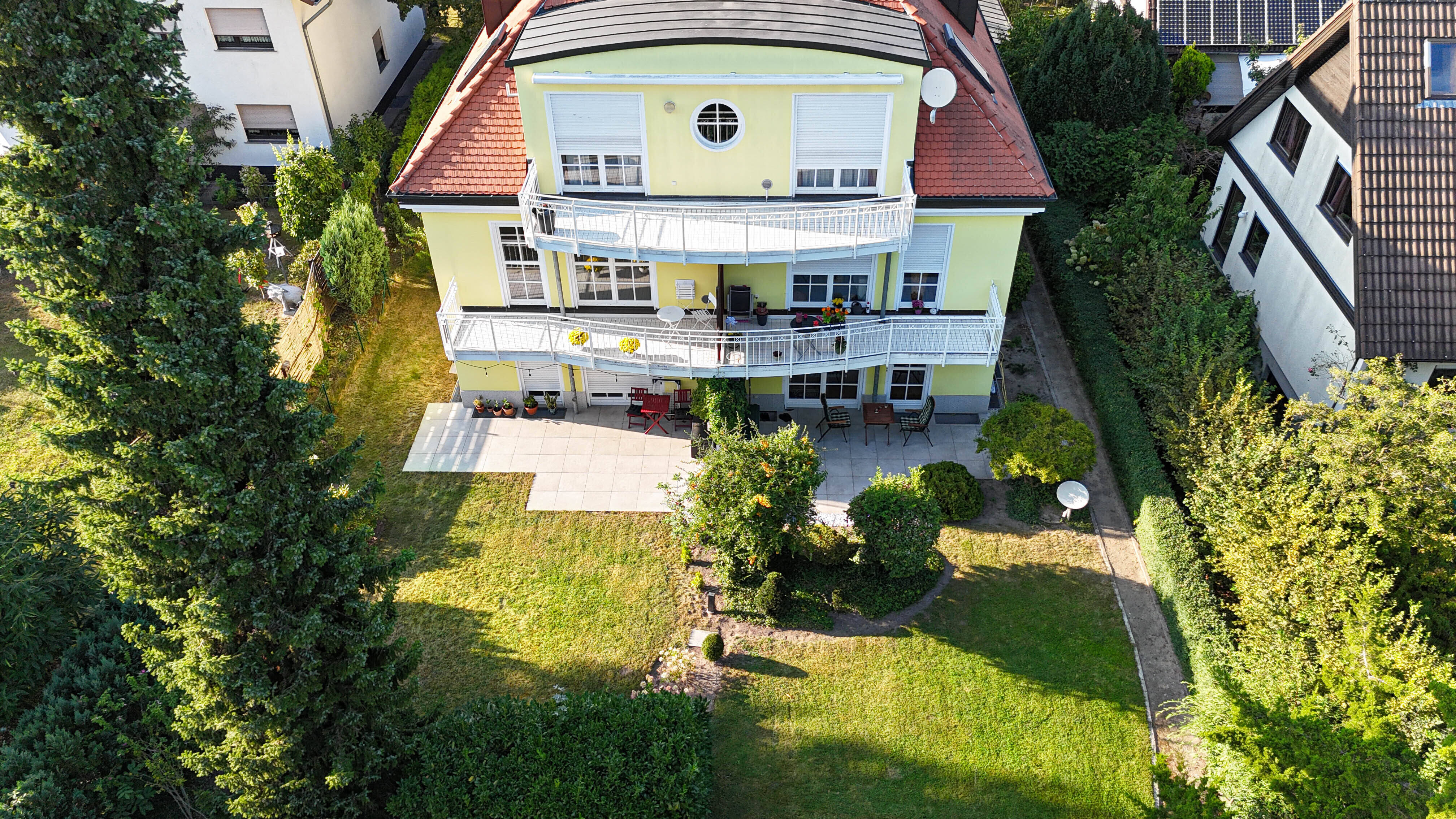 Property thumbnail 9