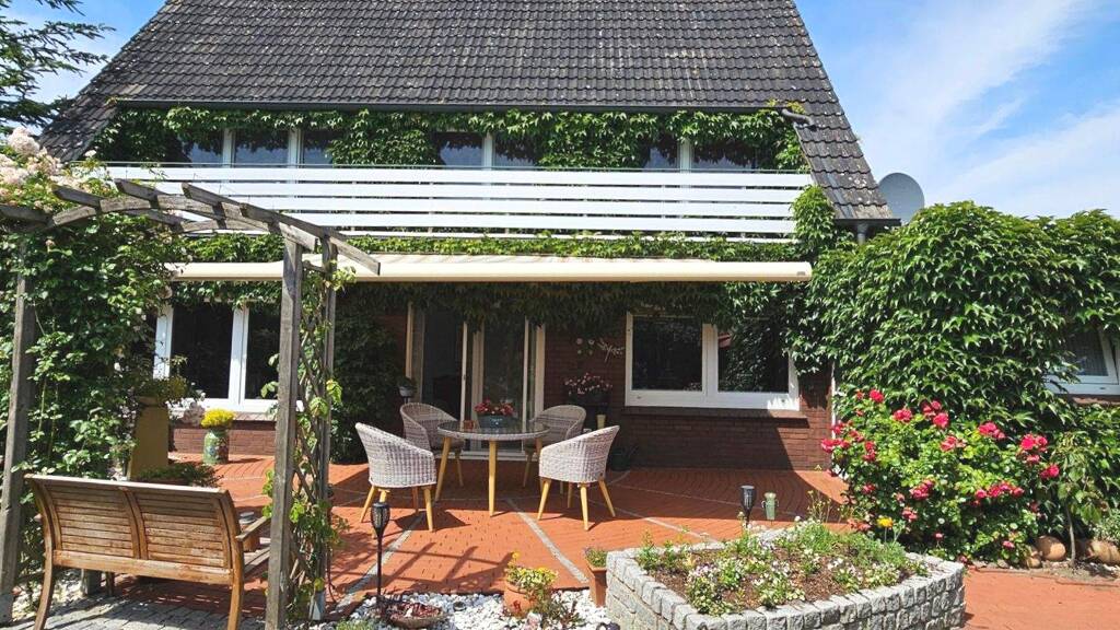 Einfamilienhaus zum Kauf 259.000 € 5 Zimmer 115 m² 571 m² Grundstück Löningen 49624