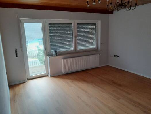 Wohnung zur Miete 850 € 6 Zimmer 107 m² Geschoss EG/2 frei ab 01.04.2026 Gänheim Arnstein 97450