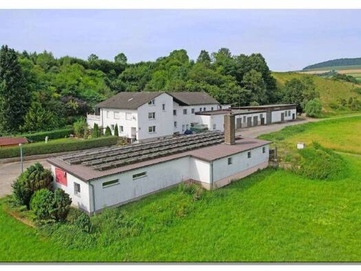 Haus zum Kauf 500.000 € 335 m² 12.956 m² Grundstück Trendelburg Trendelburg 34388