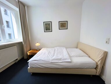 Wohnung zur Miete Wohnen auf Zeit 2.087 € 1 Zimmer 20 m² frei ab 14.10.2024 Feuerbachstraße Westend - Süd Frankfurt am Main 60325