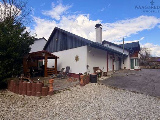 Einfamilienhaus zum Kauf 850.000 € 8,5 Zimmer 283 m² 1.200 m² Grundstück Schönbrunn Landshut 84036