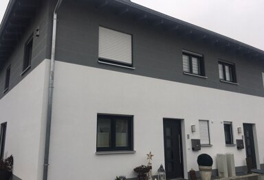 Haus zur Miete 1.200 € 5 Zimmer 125 m² 250 m² Grundstück Planungsbezirk 202 Straubing 94315