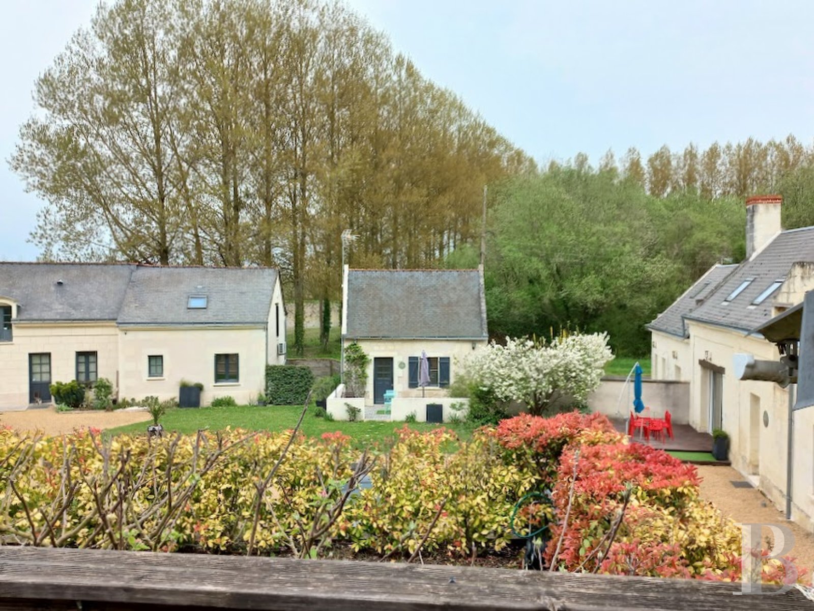 Reihenmittelhaus zum Kauf 635.000 € 12 Zimmer 280 m²<br/>Wohnfläche 2.282 m²<br/>Grundstück Azay-le-Rideau 37190