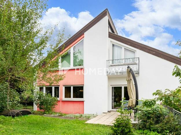 Mehrfamilienhaus zum Kauf 550.000 € 10,5 Zimmer 298,8 m² 1.216 m² Grundstück Kleinengstingen Engstingen 72829