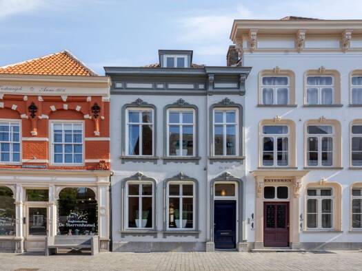 Haus zum Kauf 725.000 € 6 Zimmer 269 m² 112 m² Grundstück lievevrouwestraat 54 Bergen op Zoom 4611 JL