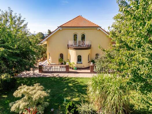 Einfamilienhaus zum Kauf 549.000 € 6 Zimmer 196 m² 1.690 m² Grundstück Weinböhla 01689
