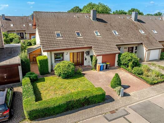 Reihenendhaus zum Kauf 349.000 € 5 Zimmer 121,2 m² 402 m² Grundstück Uetersen 25436