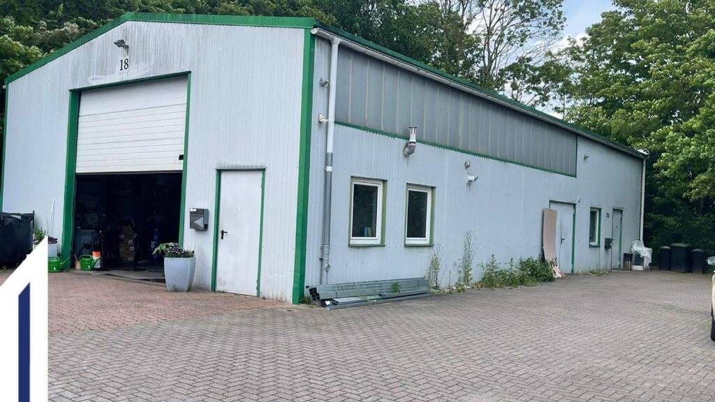 Lagerhalle zum Kauf 435.000 € 1.821 m² Lagerfläche Preetz 24211