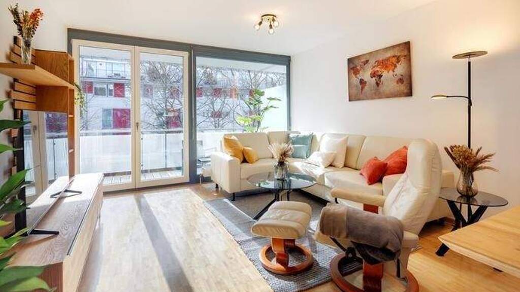 Wohnung zur Miete Wohnen auf Zeit 2.650 € 2,5 Zimmer 69 m² Maxvorstadt München 80335