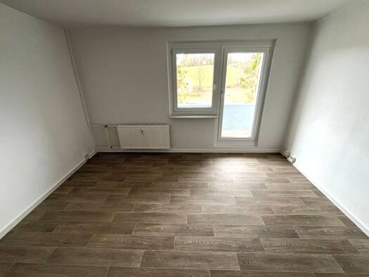Wohnung zur Miete 300 € 2 Zimmer 48,3 m² 4. Geschoss Auerbachstr. 42 Lusan Gera / Lusan 07549