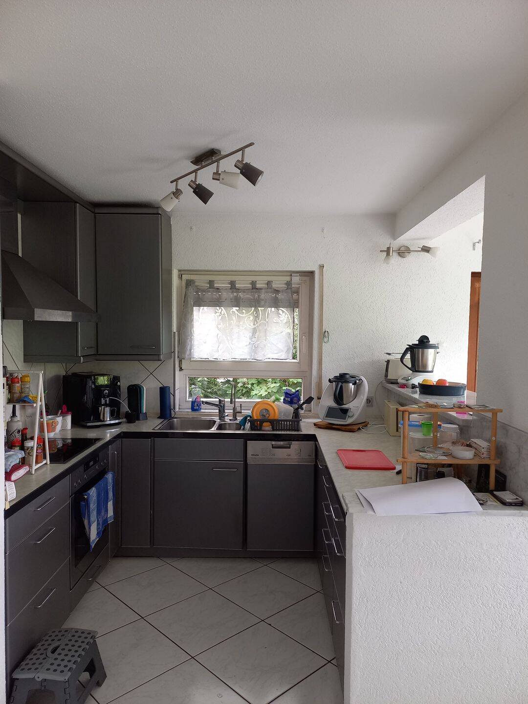 Immobilie in Kämpfelbach - Sonnige Wohnung mit Wintergarten, Balkon & Terrasse in Ersingen - Bild 4